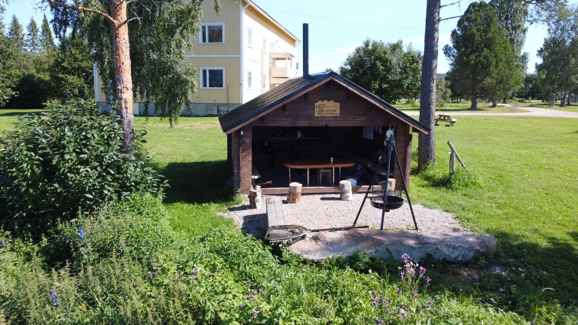 Ferienwohnung Napapiirin Eraekartano Pello Exterior foto