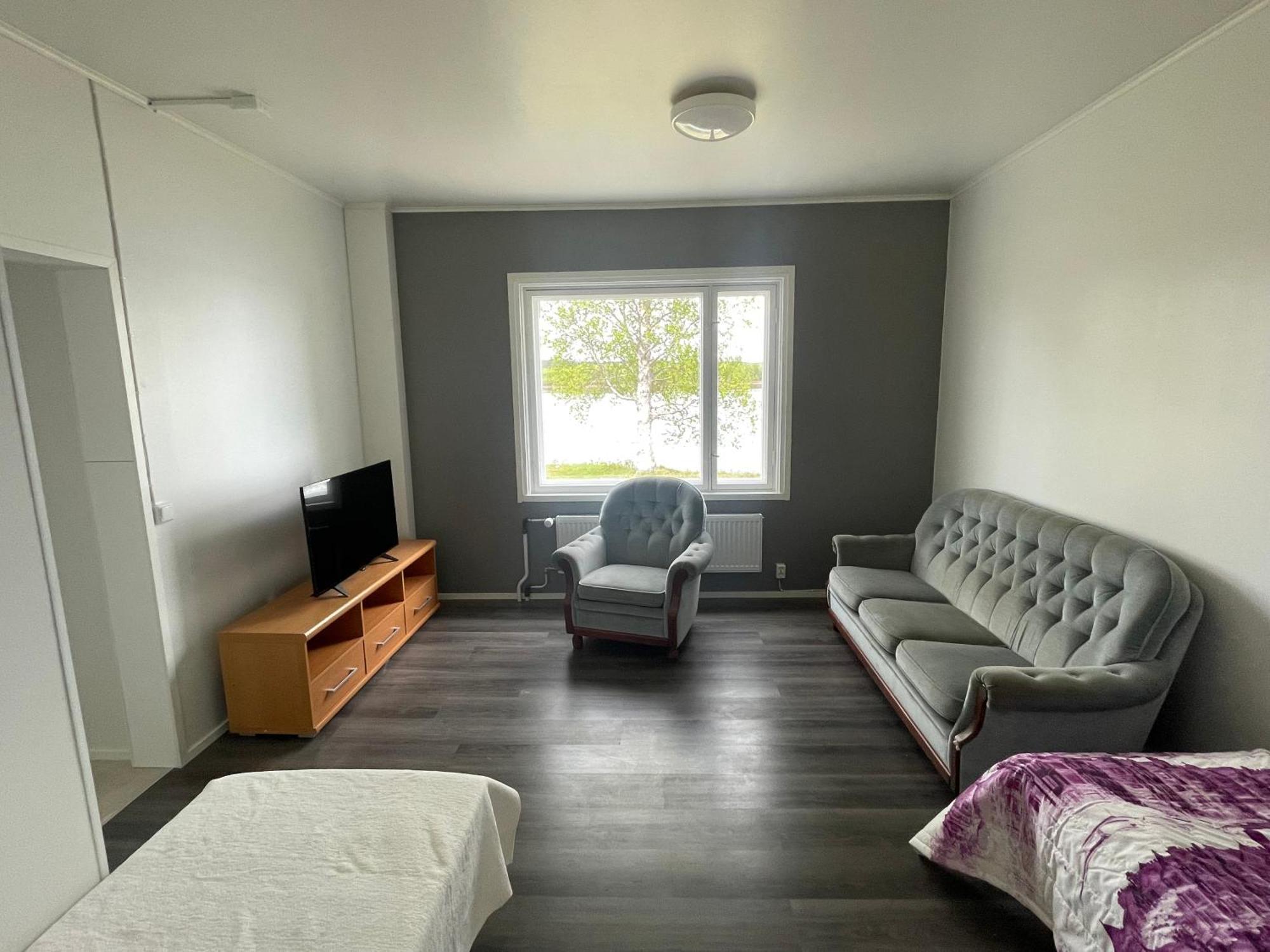 Ferienwohnung Napapiirin Eraekartano Pello Exterior foto