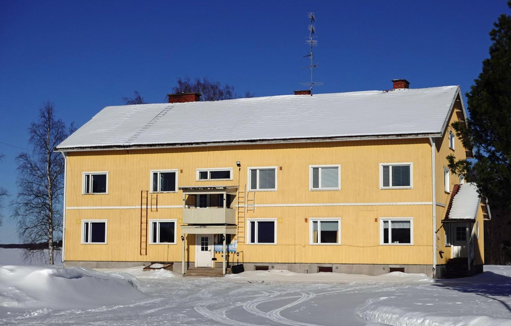 Ferienwohnung Napapiirin Eraekartano Pello Exterior foto