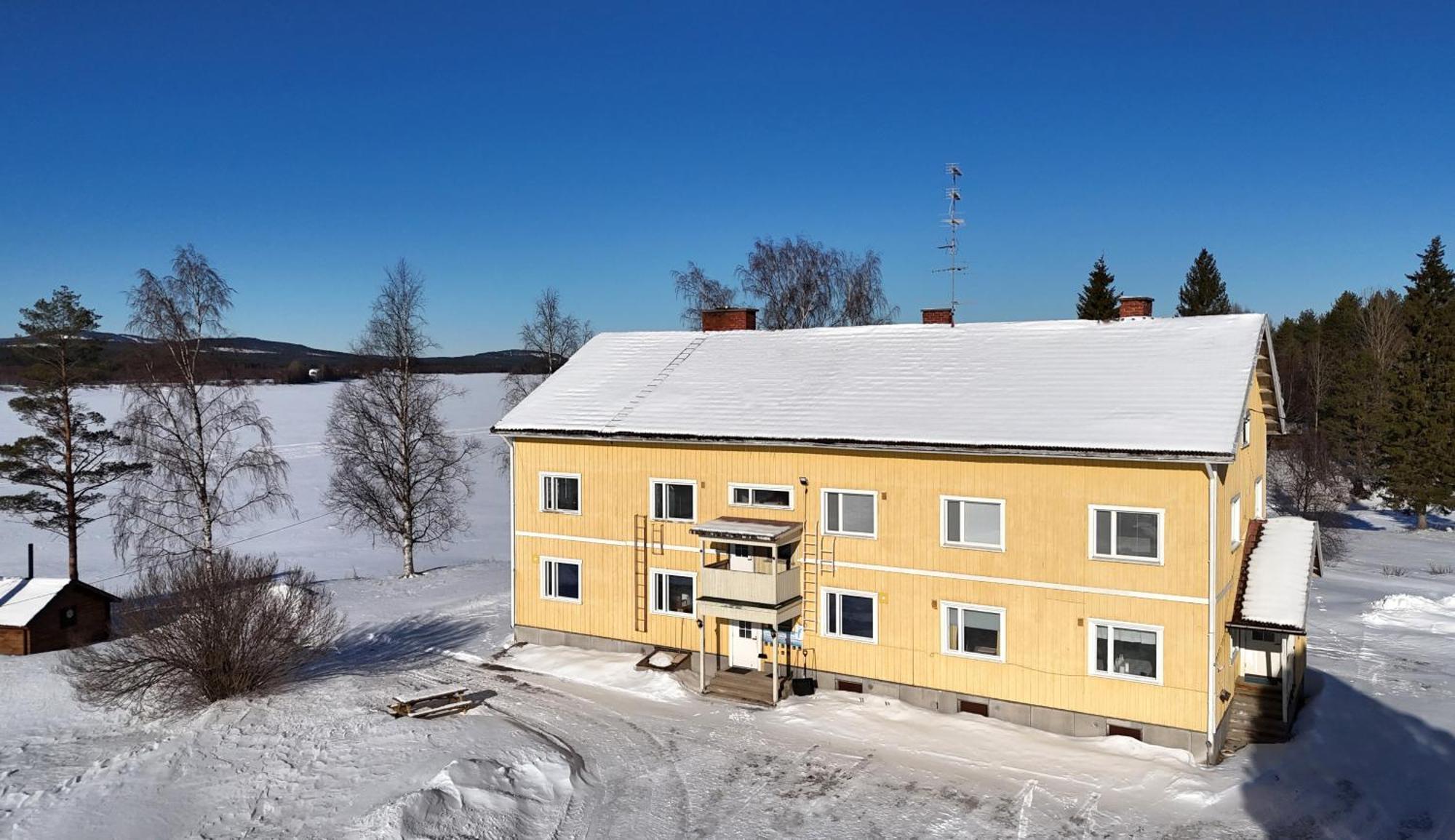 Ferienwohnung Napapiirin Eraekartano Pello Exterior foto