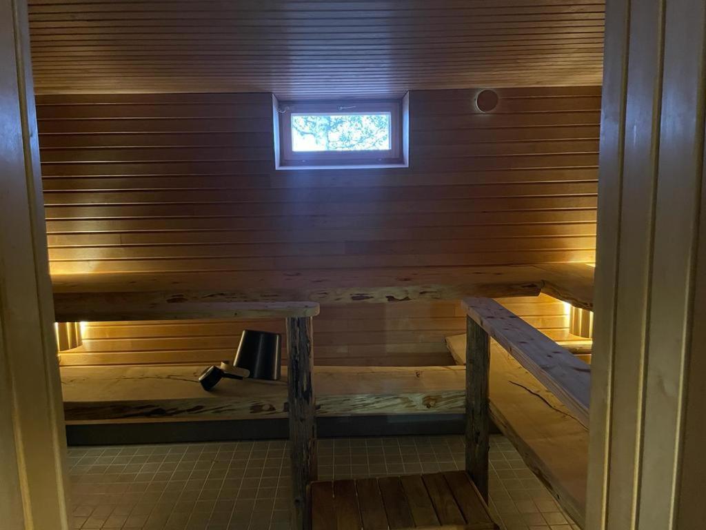 Ferienwohnung Napapiirin Eraekartano Pello Exterior foto