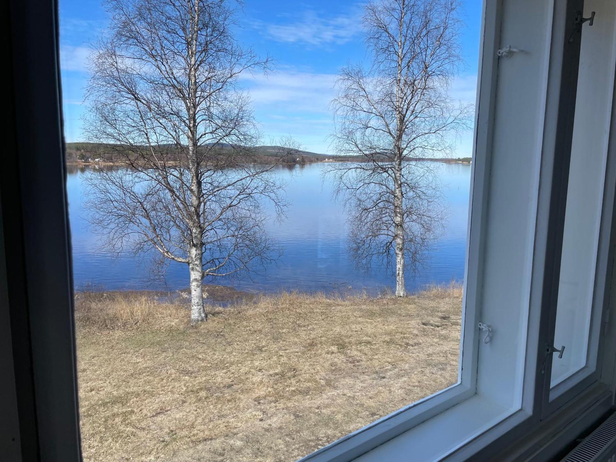 Ferienwohnung Napapiirin Eraekartano Pello Exterior foto